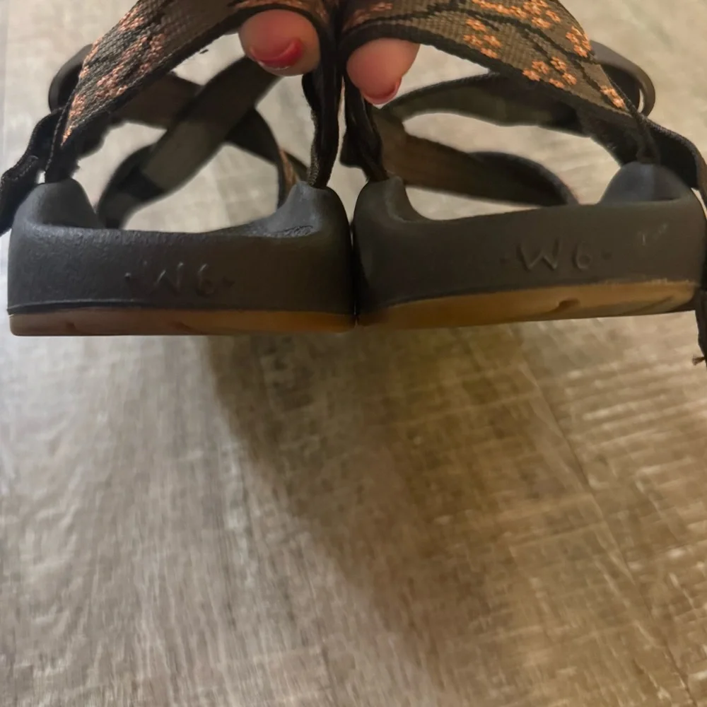 Chaco Z2 Yampa Brown and Orange Coral Flower Cherry Blossom Neutral Sandals - Picture 5 of 8